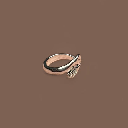 Ring 'Hands'